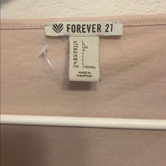 Long sleeve low cut crop top - Picture 2 of 3